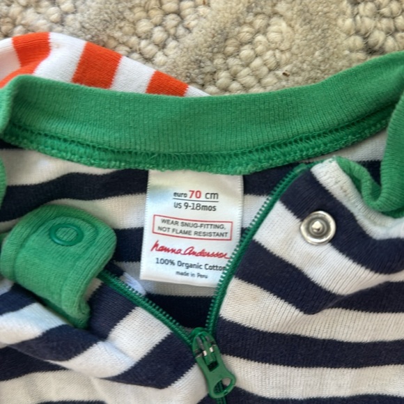 Hanna Andersson onesies -set of 4 - Picture 3 of 6